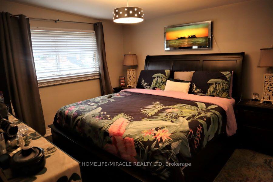 Photo 9 of 28 Holbrook Road, Hamilton, Westcliffe — HOMEH