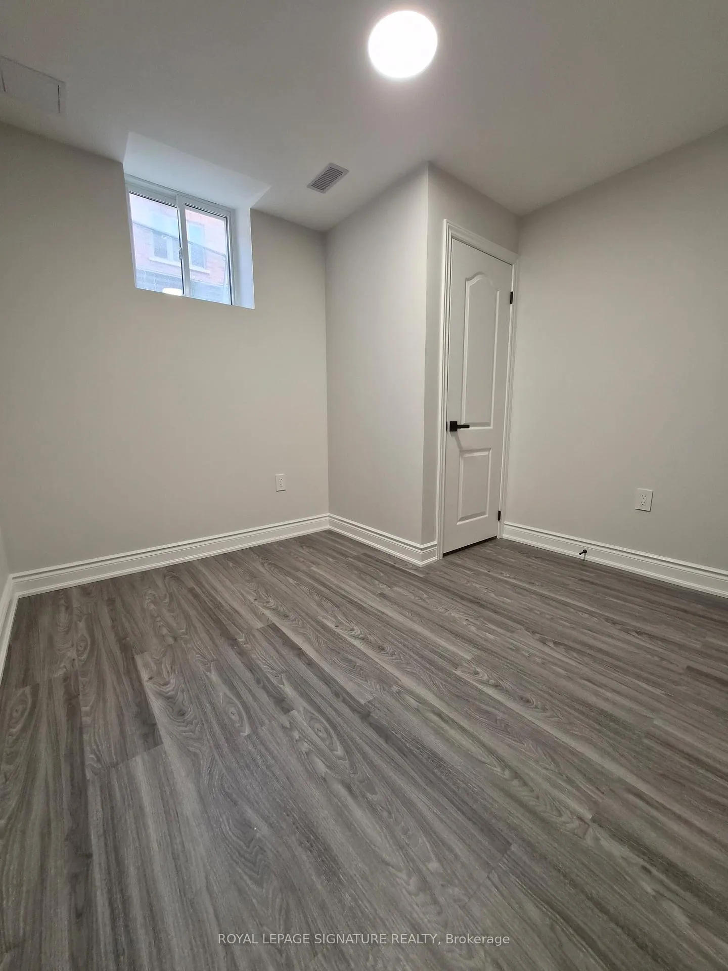 Photo 11 of 31 Shiff Crescent, Brampton, Heart Lake East — HOMEH