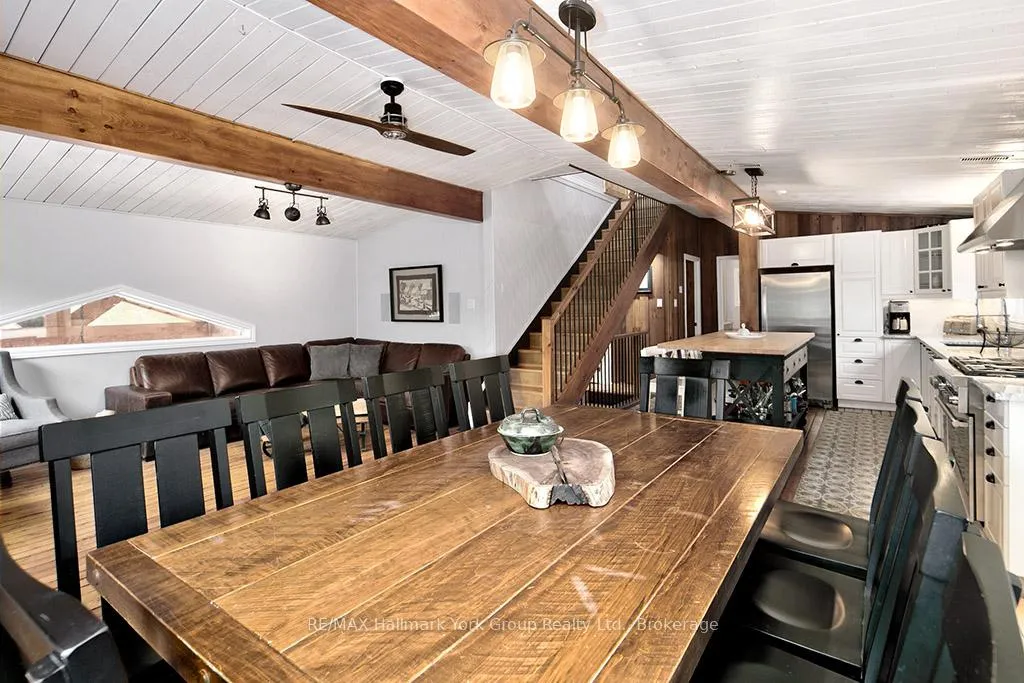 Photo 13 of 128 James Street S, Blue Mountains — HOMEH