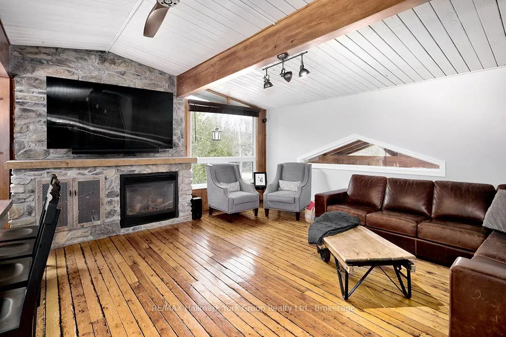 Photo 14 of 128 James Street S, Blue Mountains — HOMEH