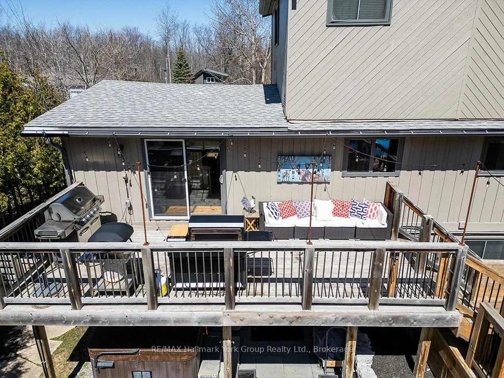 Photo 18 of 128 James Street S, Blue Mountains — HOMEH