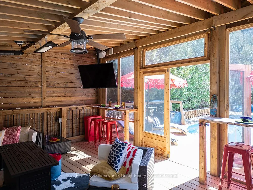 Photo 21 of 128 James Street S, Blue Mountains — HOMEH