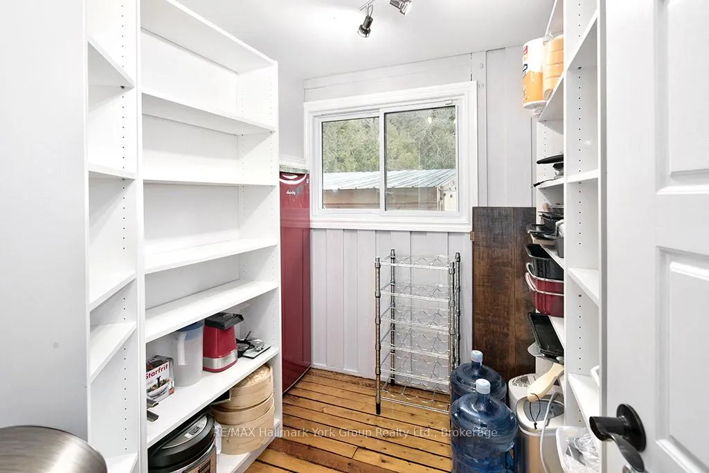 Photo 36 of 128 James Street S, Blue Mountains — HOMEH