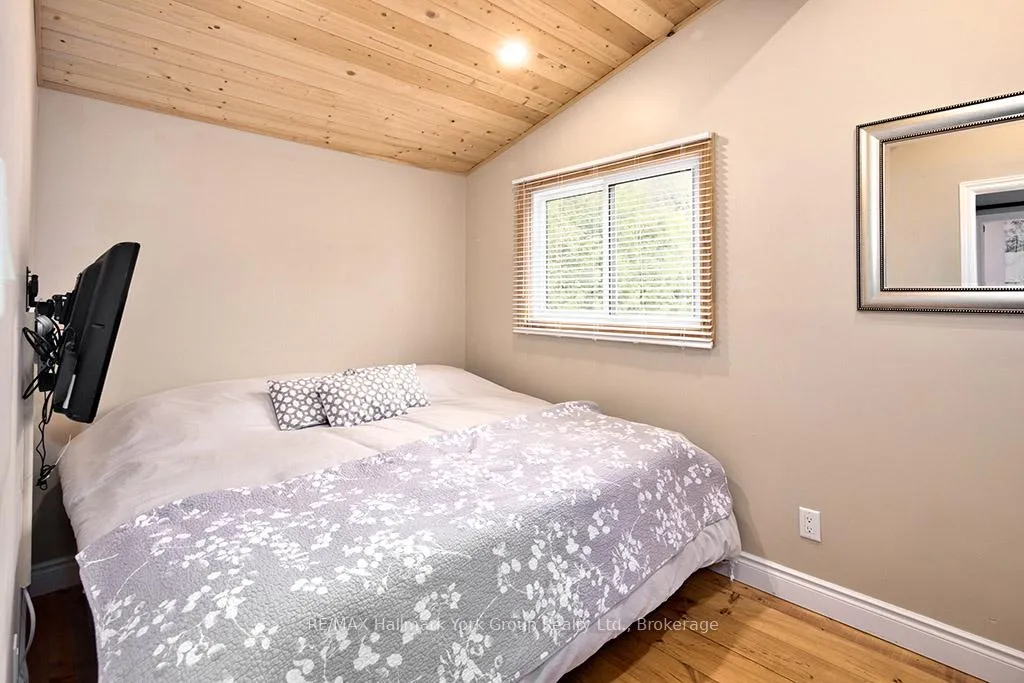 Photo 41 of 128 James Street S, Blue Mountains — HOMEH