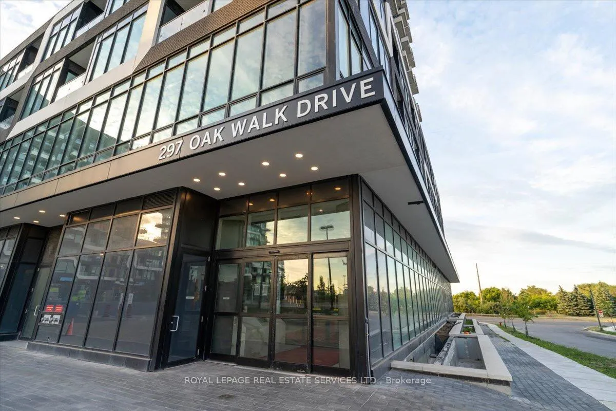 Photo 1 of Unit 2002, 297 Oak Walk Dr, Oakville, River Oaks — HOMEH