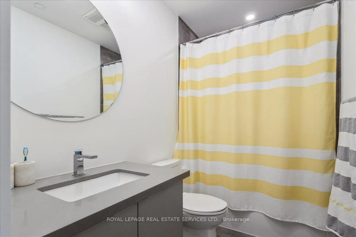 Photo 19 of Unit 2002, 297 Oak Walk Dr, Oakville, River Oaks — HOMEH