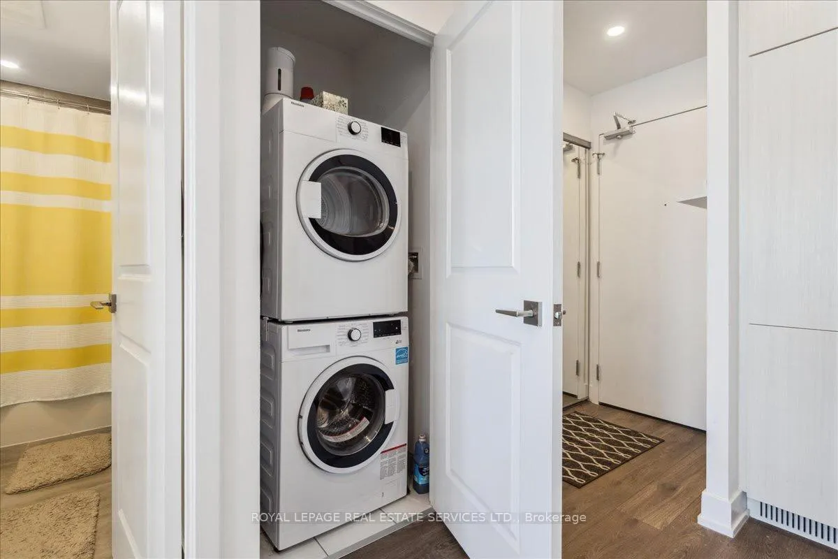 Photo 20 of Unit 2002, 297 Oak Walk Dr, Oakville, River Oaks — HOMEH