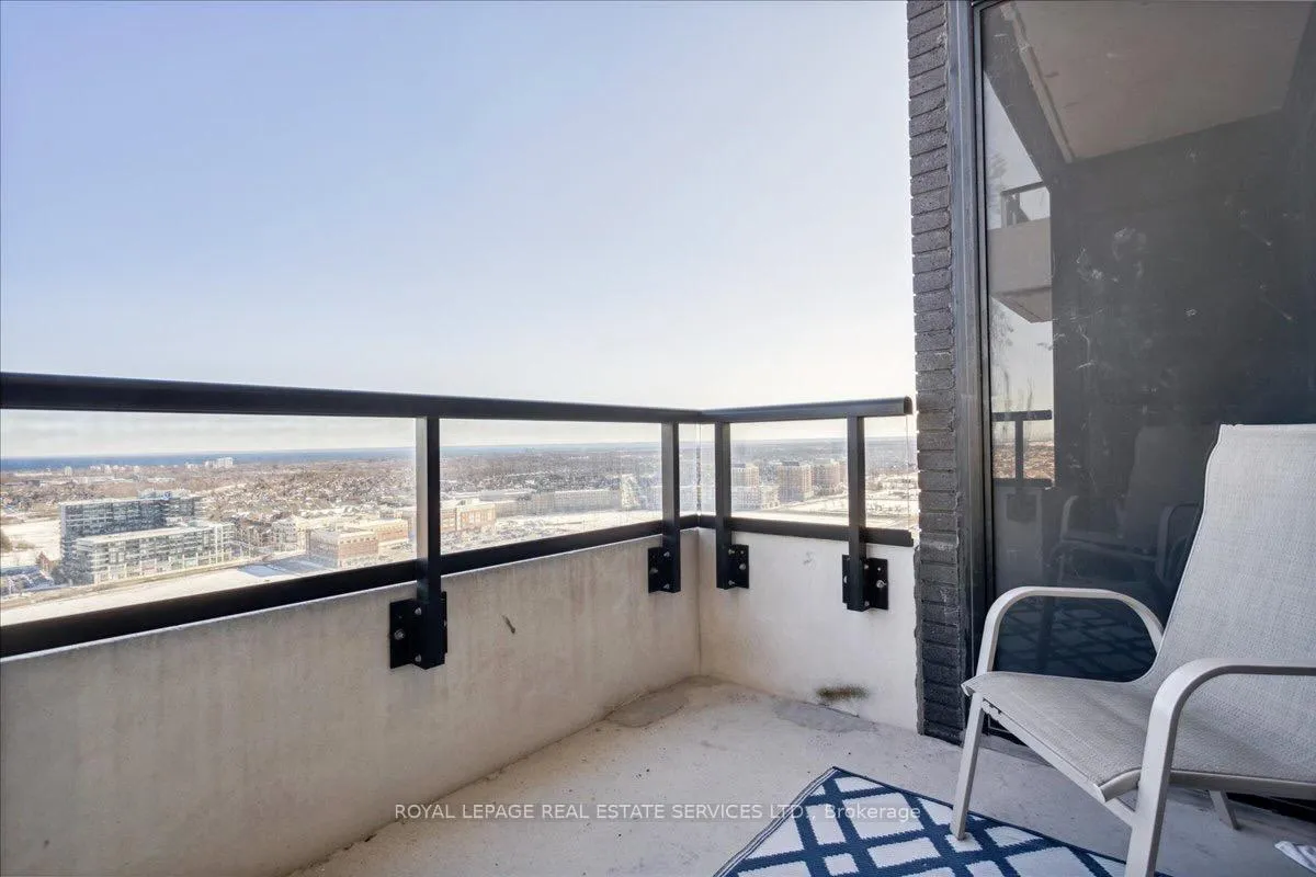 Photo 22 of Unit 2002, 297 Oak Walk Dr, Oakville, River Oaks — HOMEH