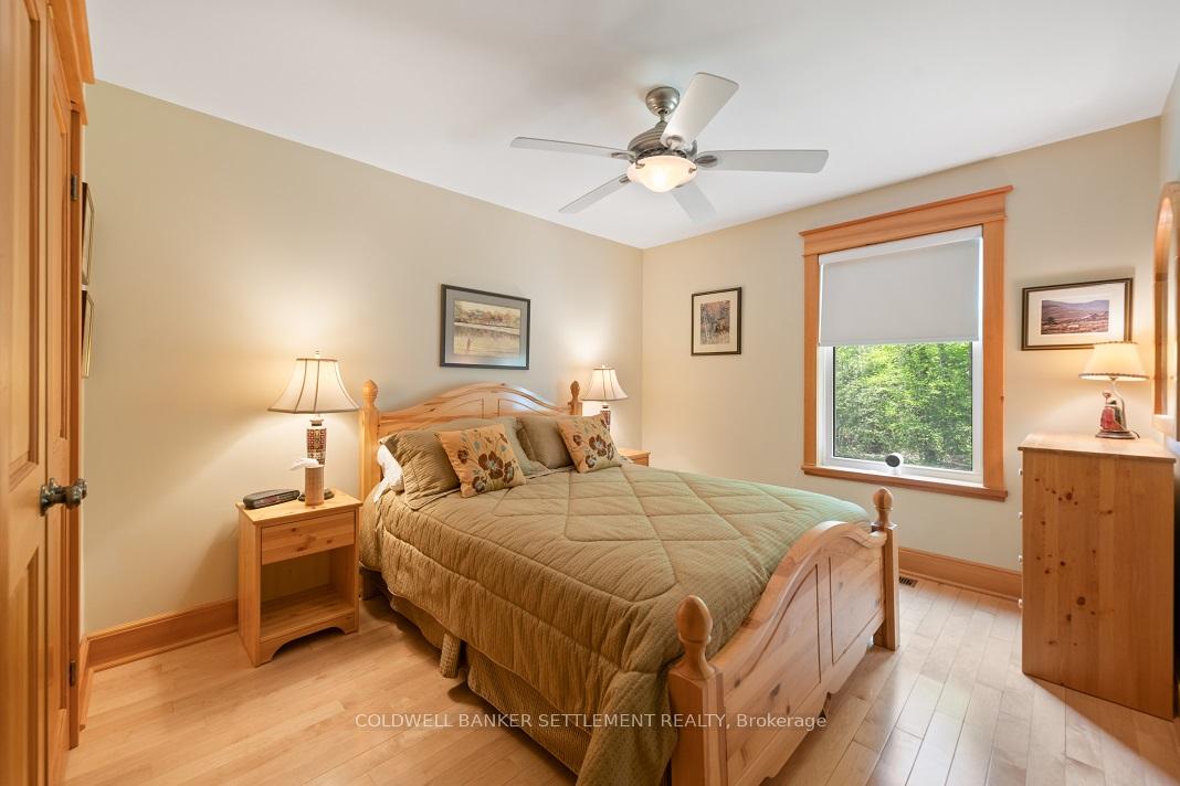Photo 21 of 1022A Coutlee Point Lane, Frontenac, Frontenac Centre — HOMEH