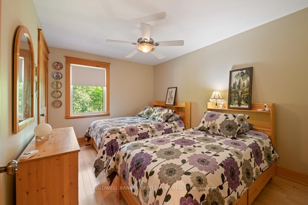 Photo 22 of 1022A Coutlee Point Lane, Frontenac, Frontenac Centre — HOMEH