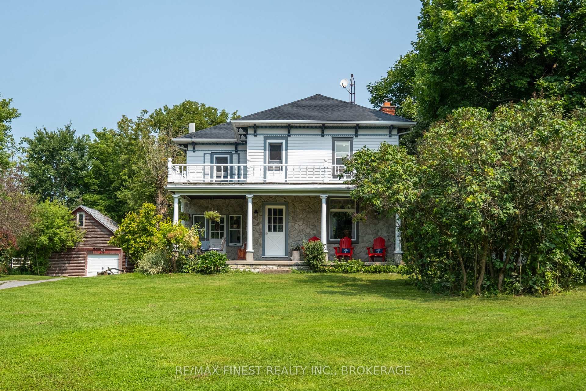 Photo 2 of 4902 Petworth Road, Frontenac, Frontenac South — HOMEH