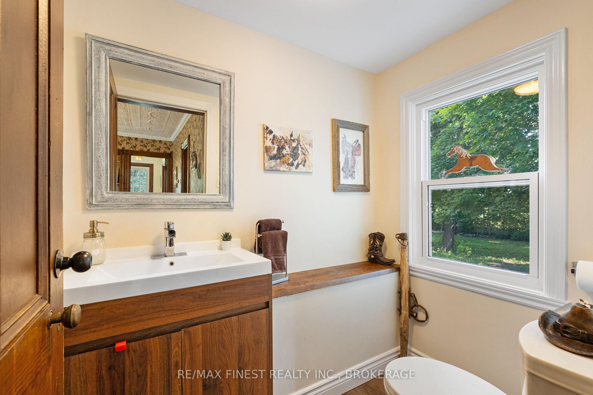 Photo 12 of 4902 Petworth Road, Frontenac, Frontenac South — HOMEH