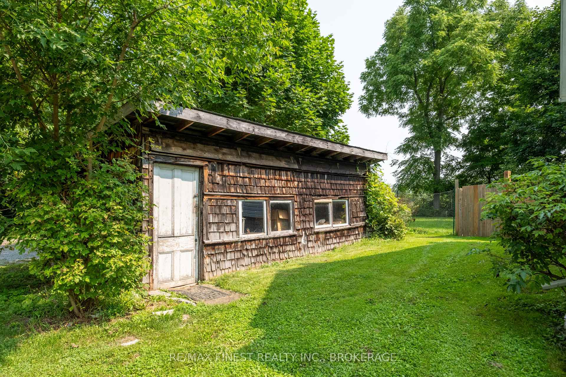 Photo 37 of 4902 Petworth Road, Frontenac, Frontenac South — HOMEH