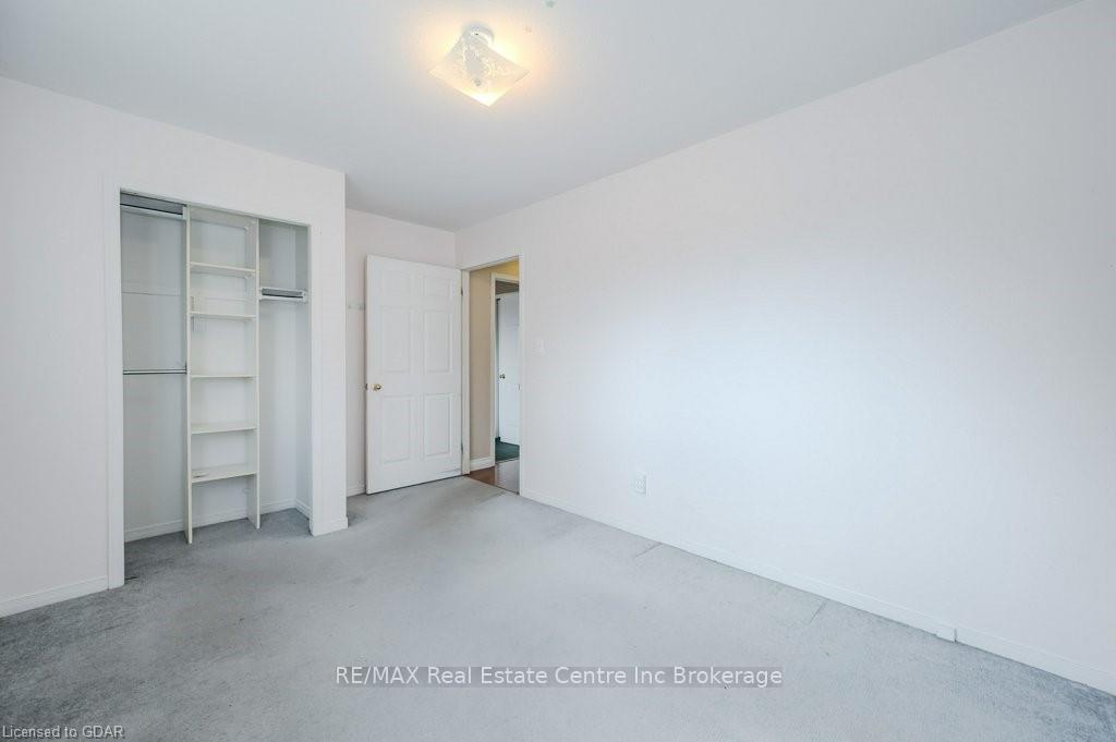 Photo 12 of 115 Melran Drive, Cambridge — HOMEH