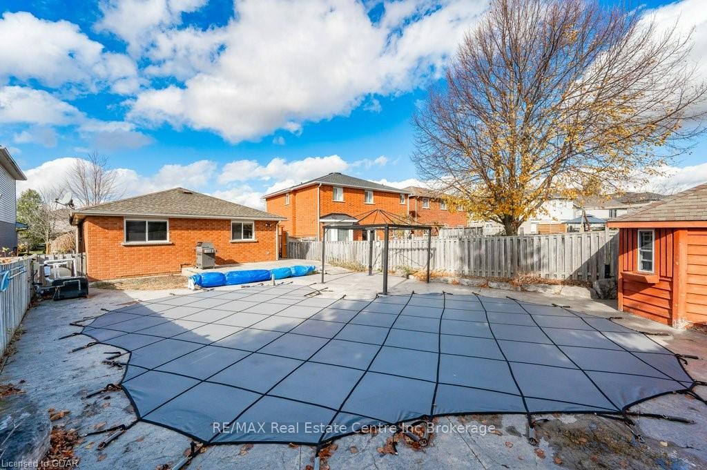 Photo 24 of 115 Melran Drive, Cambridge — HOMEH