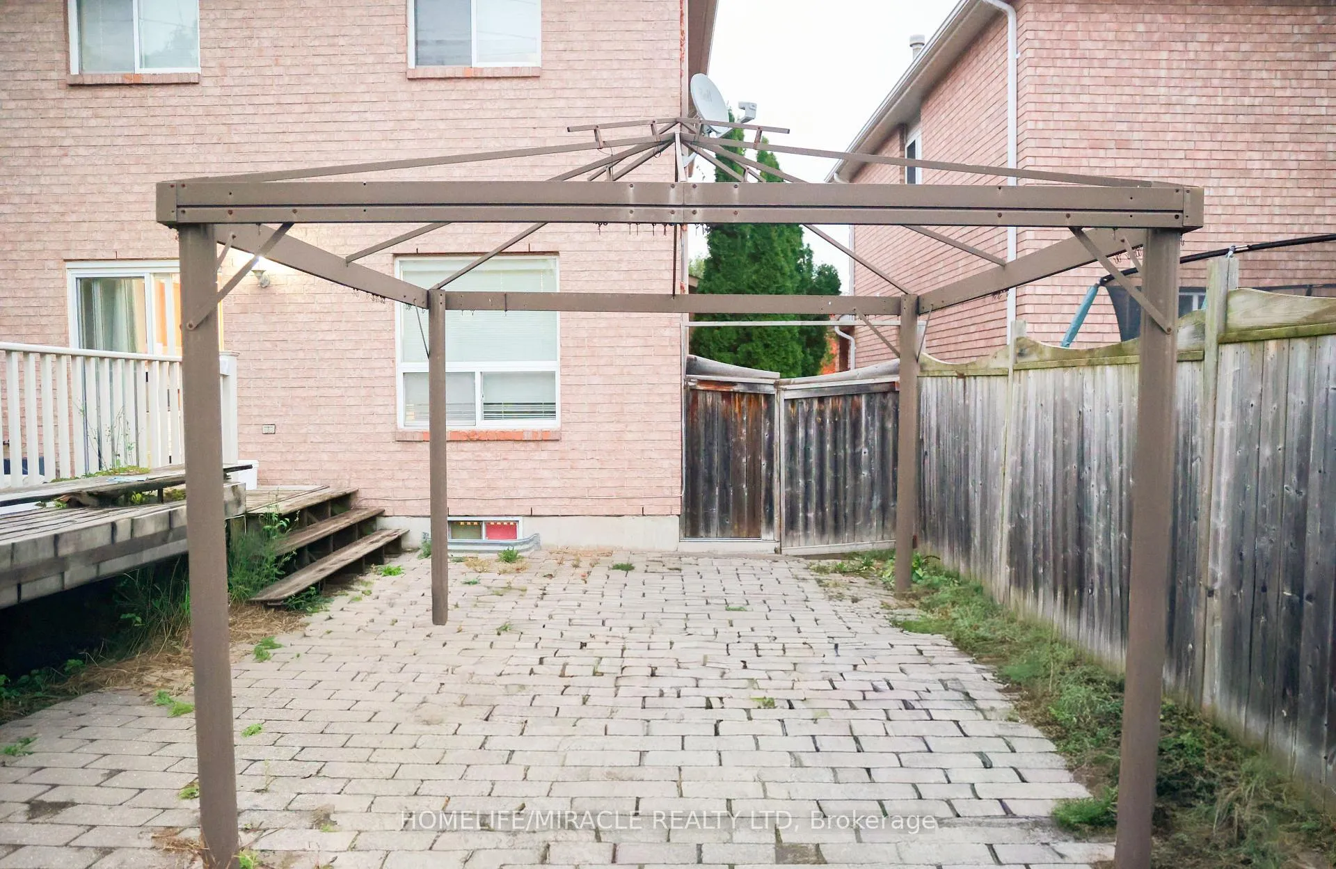 Photo 14 of 67 Stollar Boulevard W, Barrie, Little Lake — HOMEH