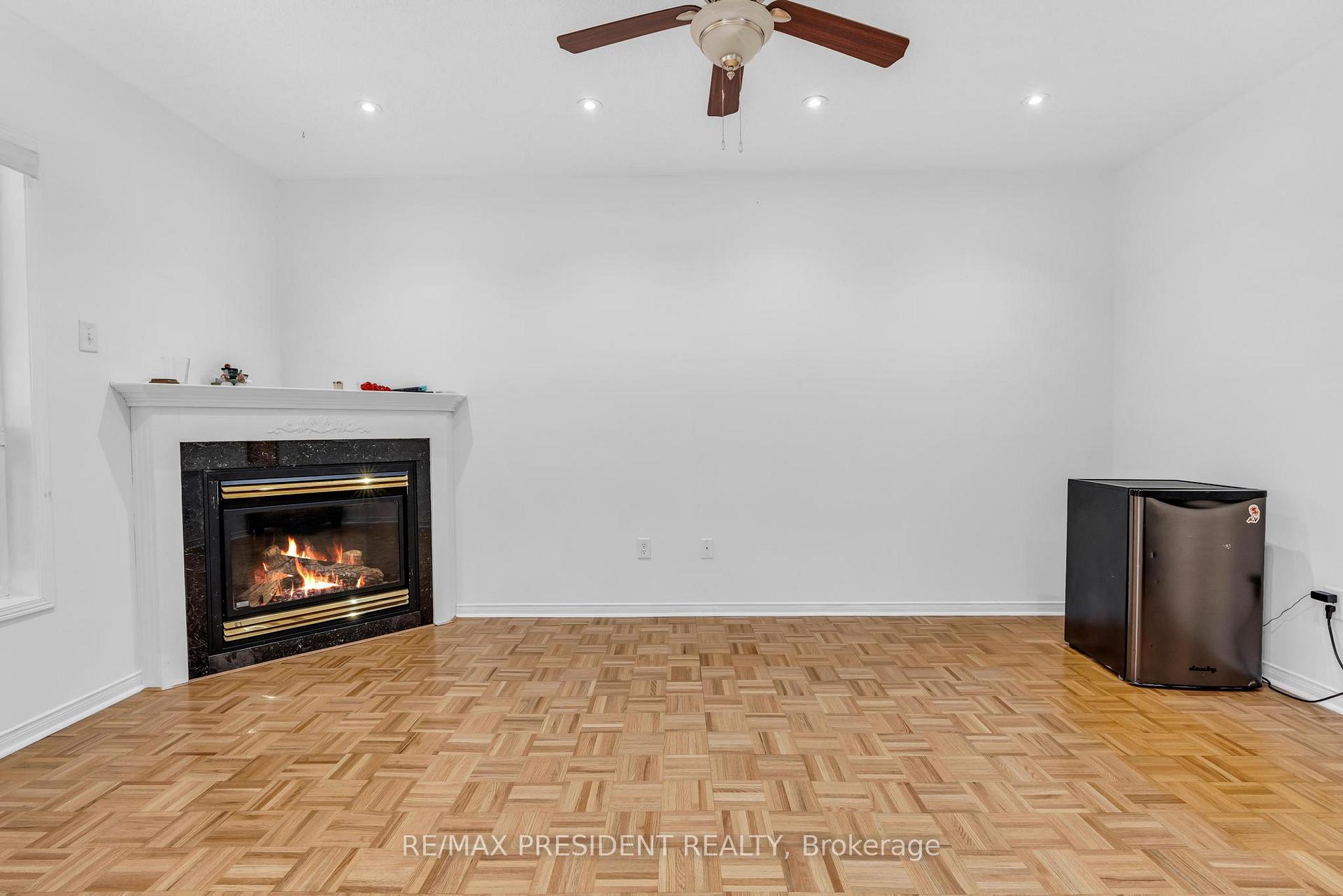 Photo 14 of 11 Oxtail Lane, Brampton, Fletcher's Creek Village — HOMEH