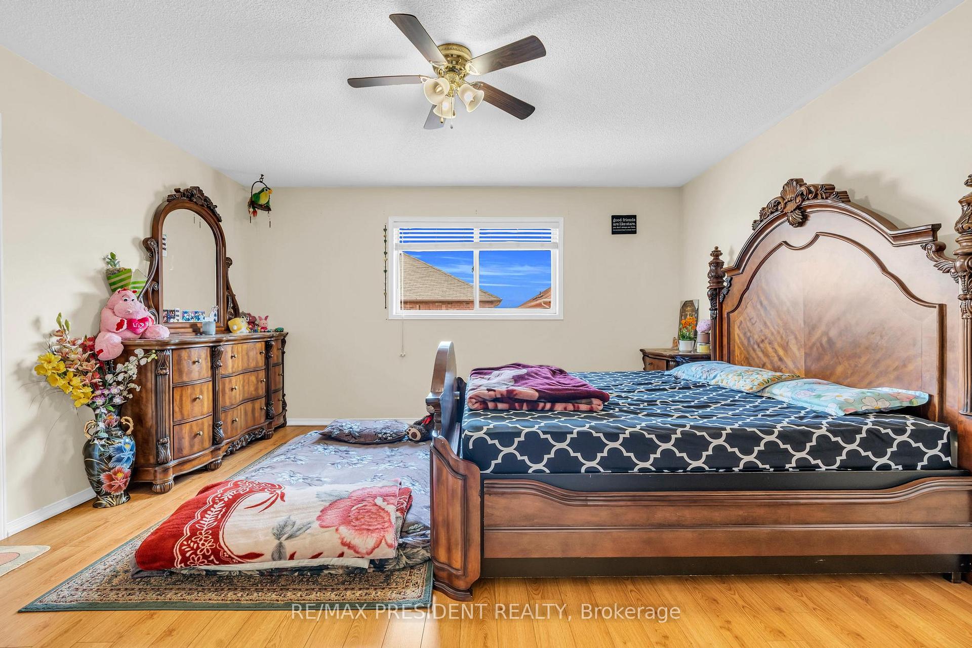 Photo 25 of 11 Oxtail Lane, Brampton, Fletcher's Creek Village — HOMEH