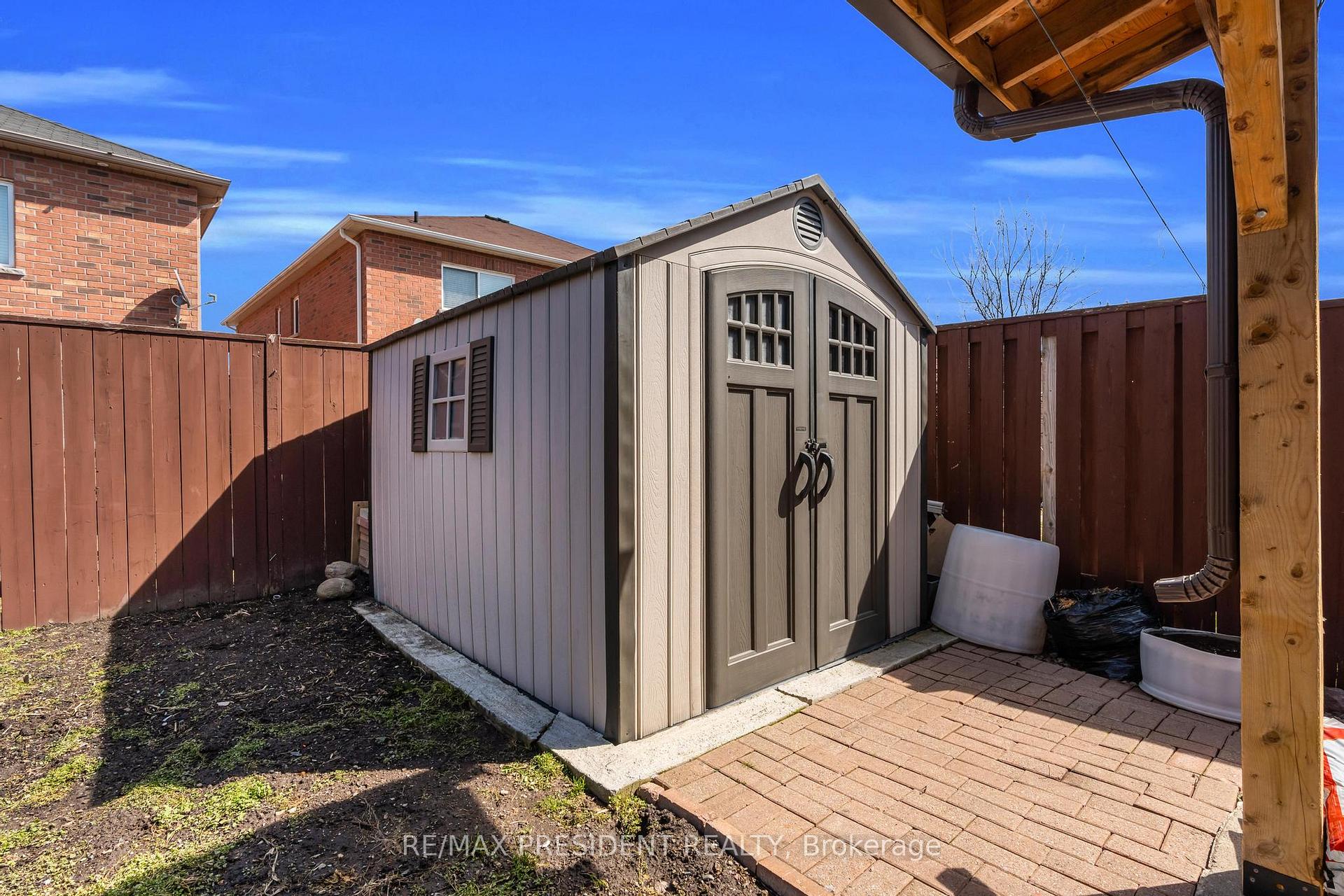 Photo 49 of 11 Oxtail Lane, Brampton, Fletcher's Creek Village — HOMEH