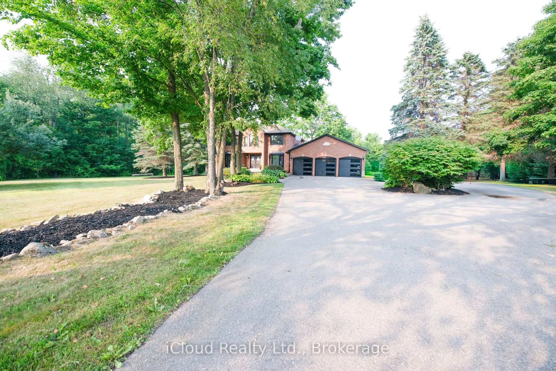 Photo 1 of 27 Briarwood Drive, Caledon, Rural Caledon — HOMEH