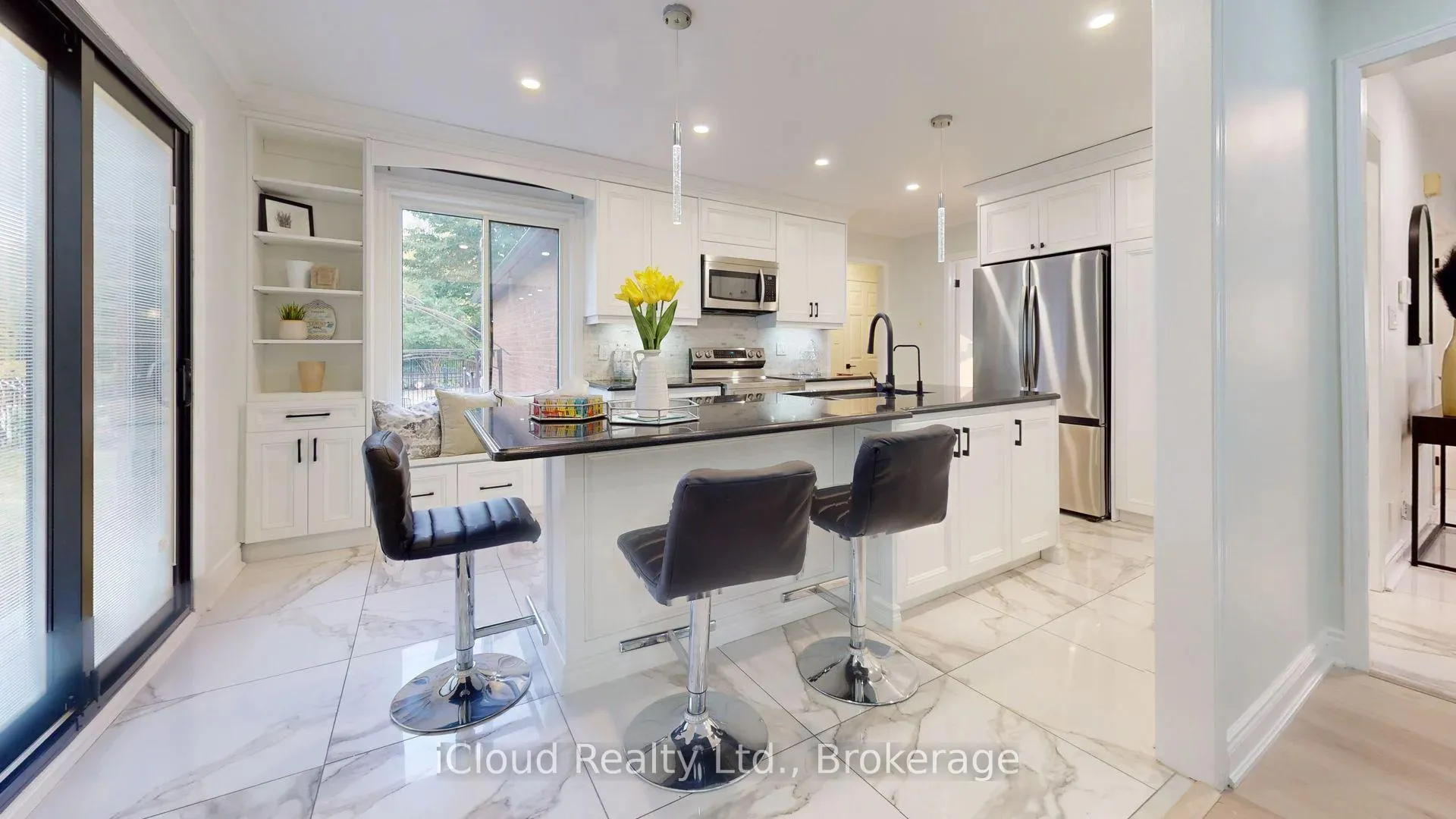 Photo 5 of 27 Briarwood Drive, Caledon, Rural Caledon — HOMEH