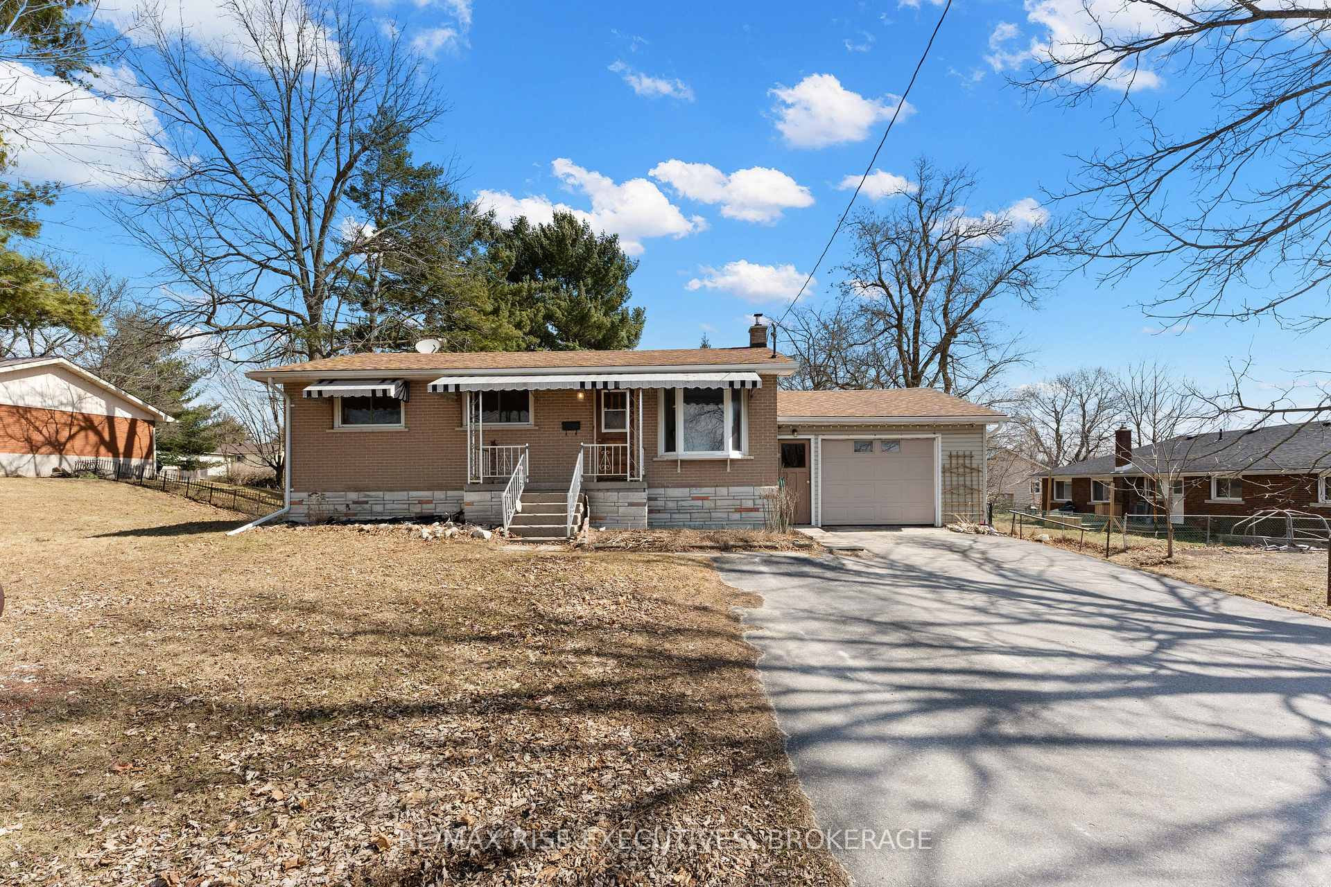 Photo 1 of 4400 Notre Dame Street, Frontenac, Frontenac South — HOMEH
