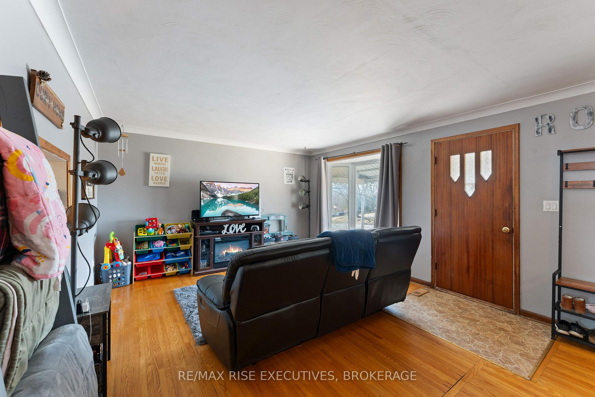 Photo 5 of 4400 Notre Dame Street, Frontenac, Frontenac South — HOMEH