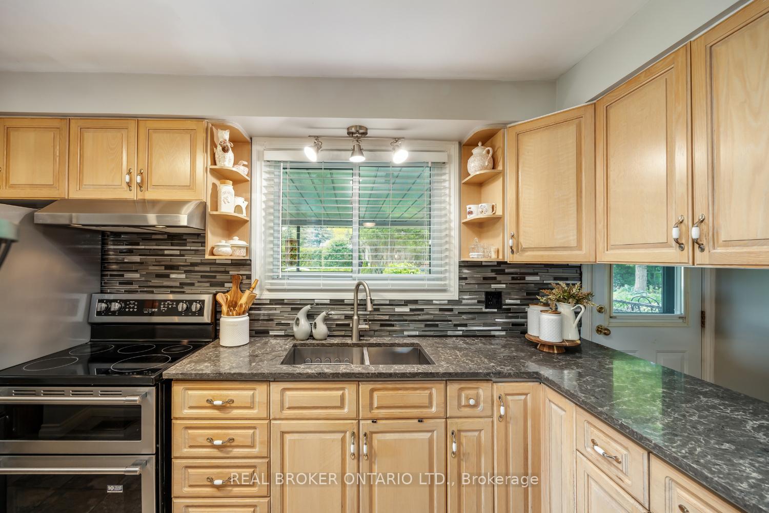 Photo 8 of 6305 Leskard Road, Clarington, Rural Clarington — HOMEH