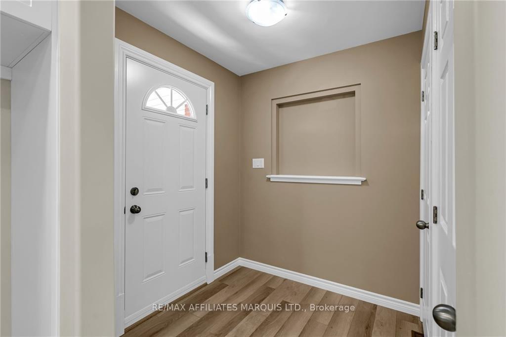 Photo 4 of 1413 Churchill Street, Cornwall — HOMEH