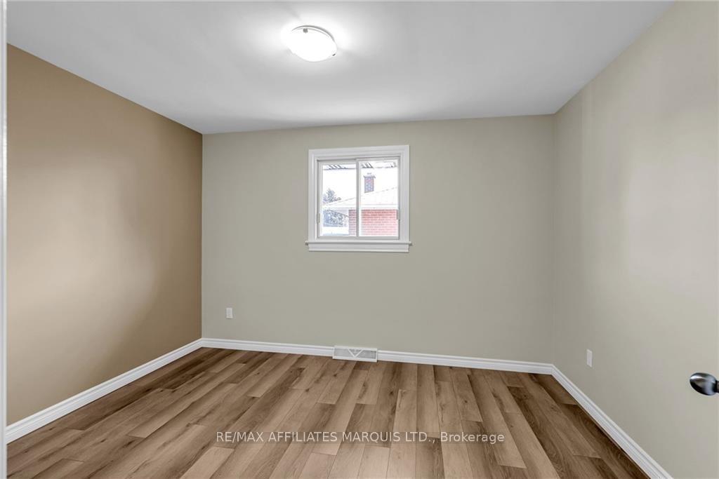 Photo 17 of 1413 Churchill Street, Cornwall — HOMEH