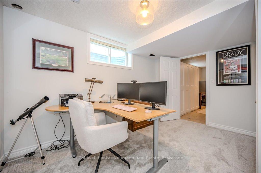 Photo 37 of 96 Pheasant Run Drive, Guelph, Kortright Hills — HOMEH