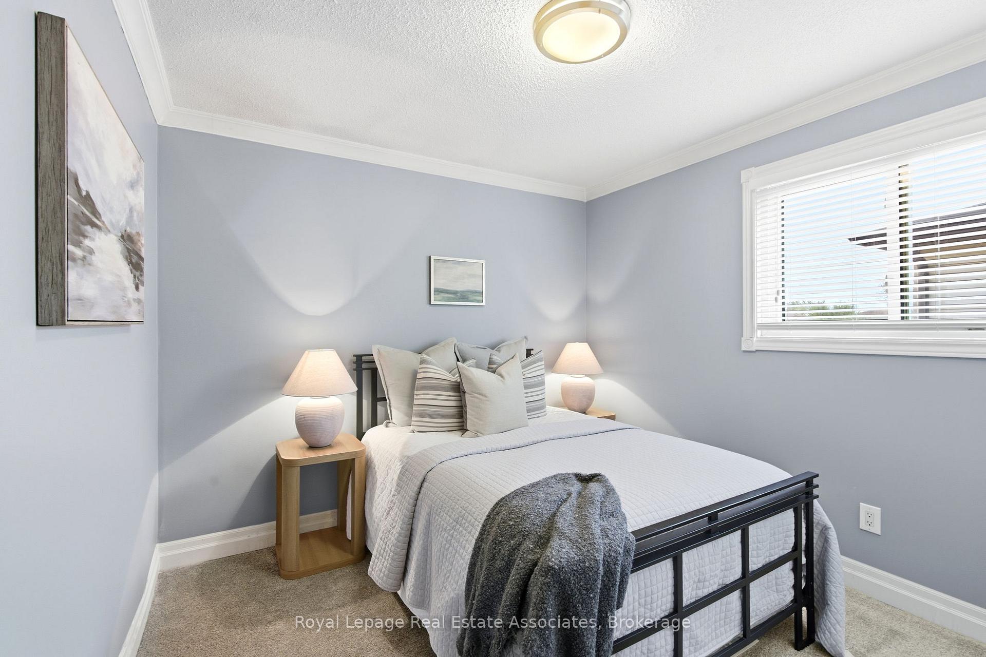 Photo 18 of 60 Newbridge Crescent, Brampton, Westgate — HOMEH