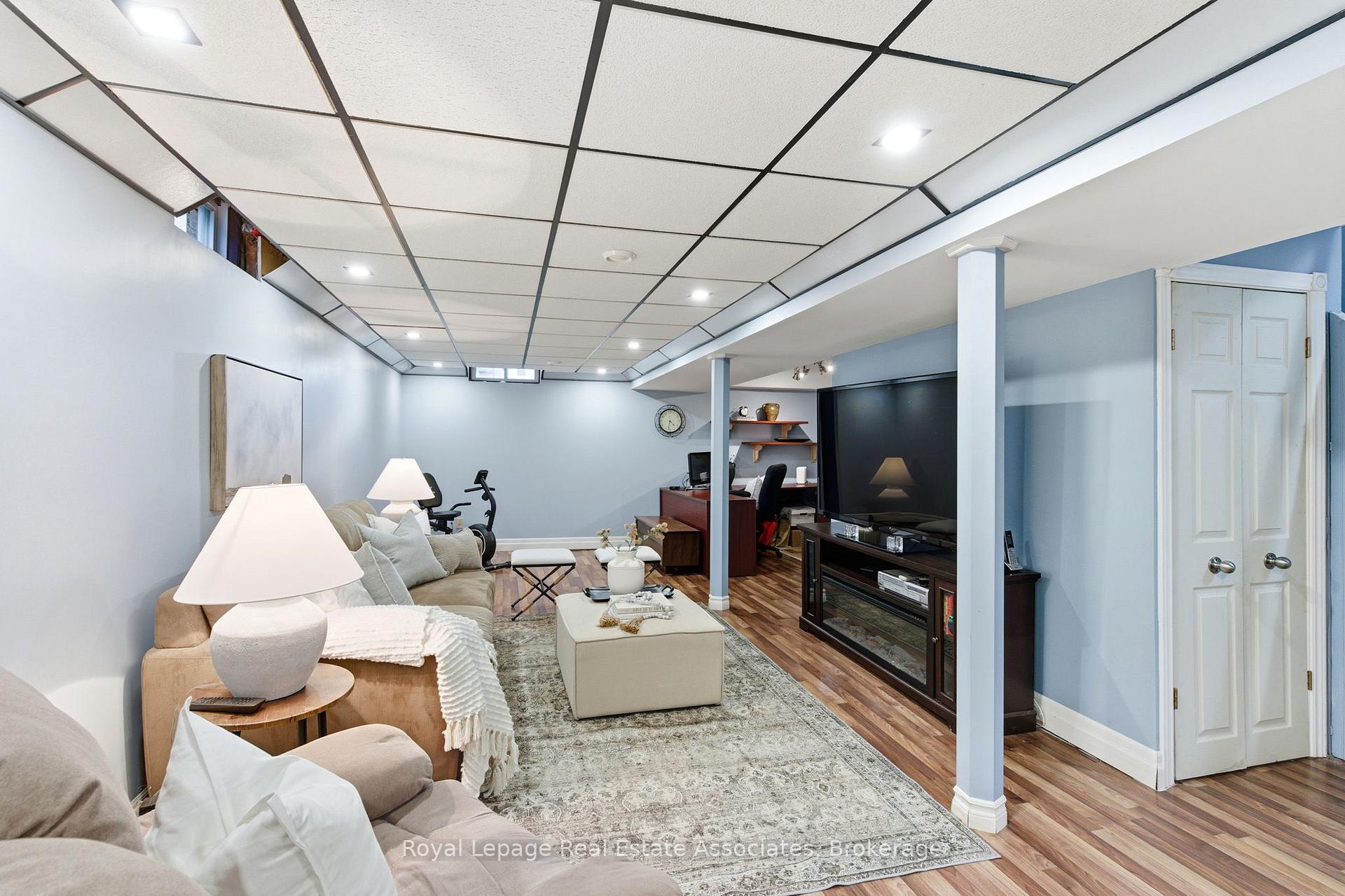 Photo 26 of 60 Newbridge Crescent, Brampton, Westgate — HOMEH