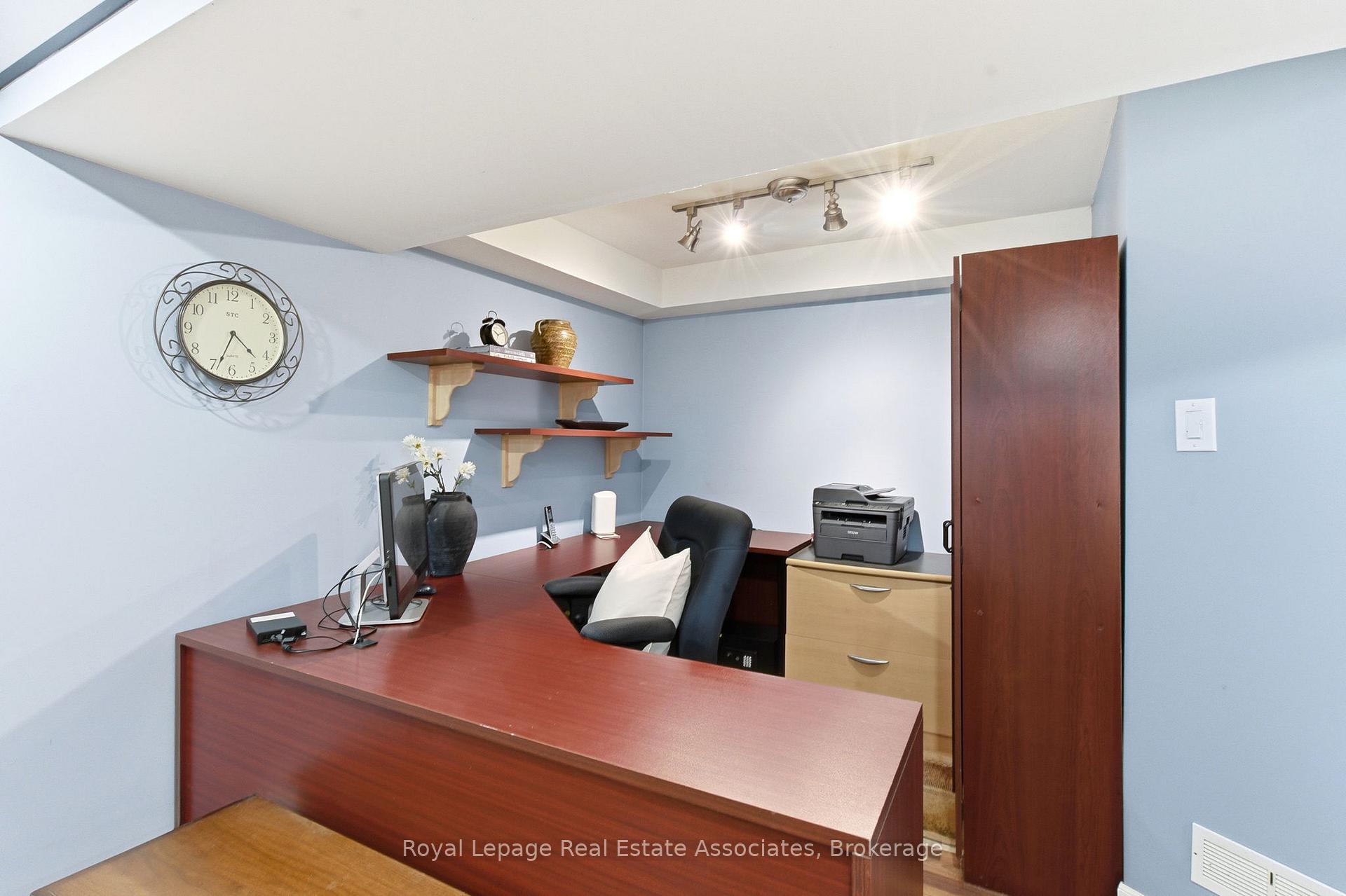 Photo 29 of 60 Newbridge Crescent, Brampton, Westgate — HOMEH