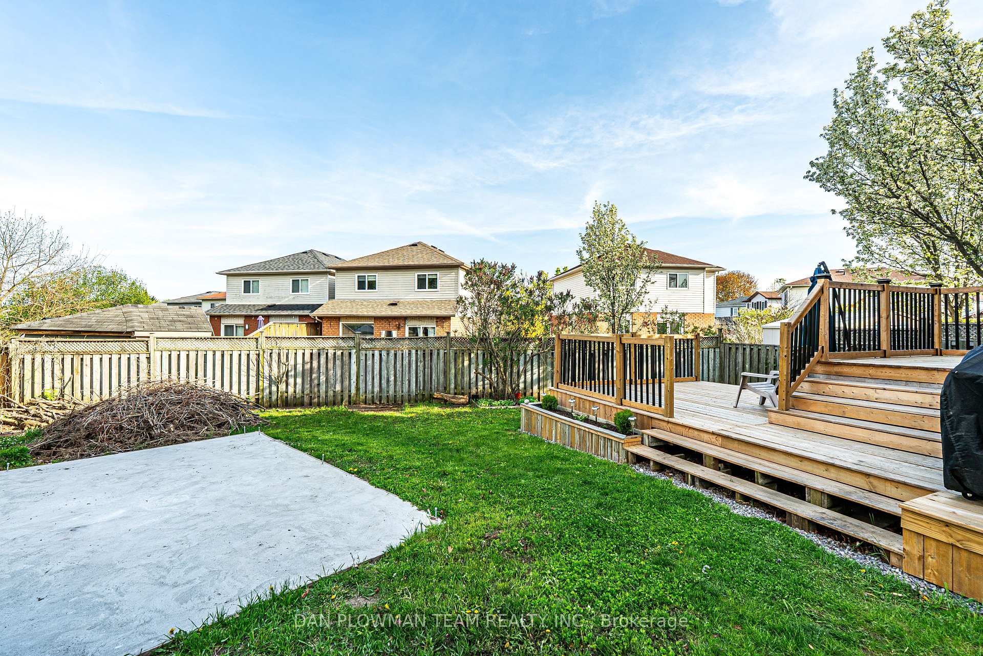 Photo 38 of 29 Barron Court, Clarington, Courtice — HOMEH