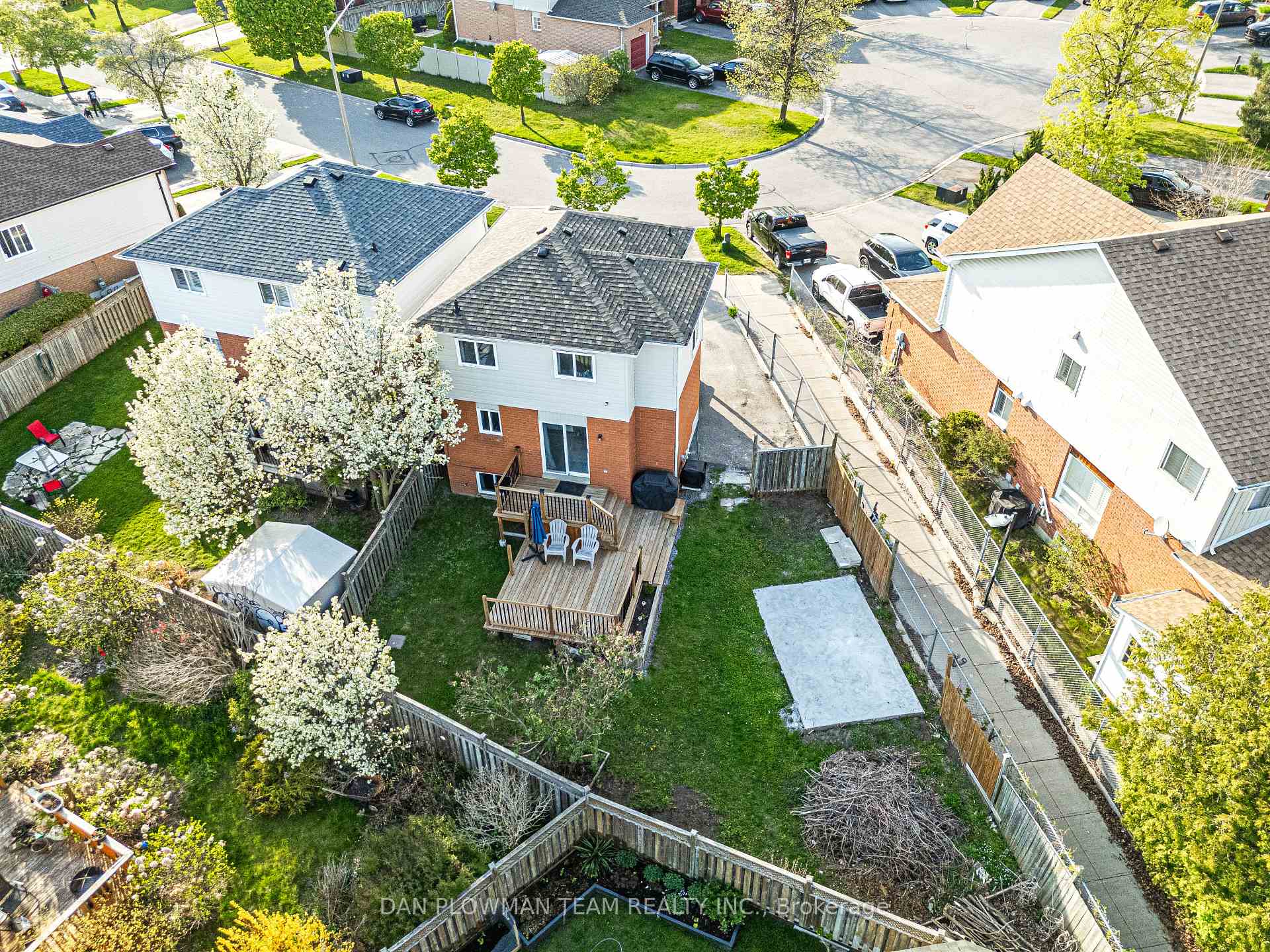 Photo 40 of 29 Barron Court, Clarington, Courtice — HOMEH