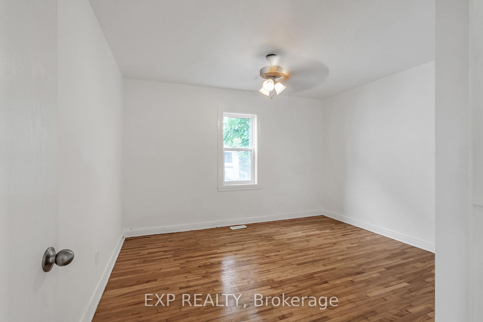 Photo 8 of 1301 Easton Avenue, Cornwall — HOMEH