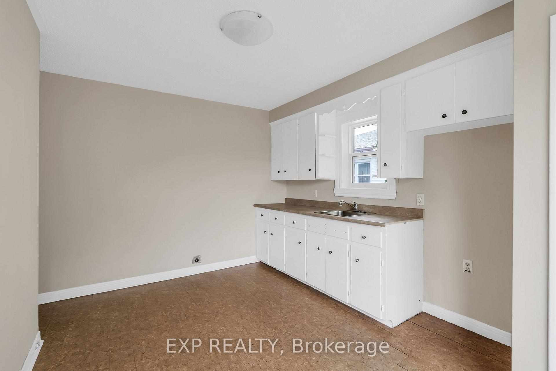 Photo 19 of 1301 Easton Avenue, Cornwall — HOMEH
