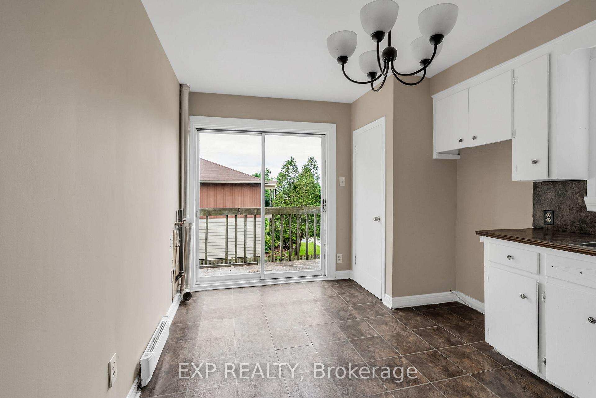 Photo 27 of 1301 Easton Avenue, Cornwall — HOMEH