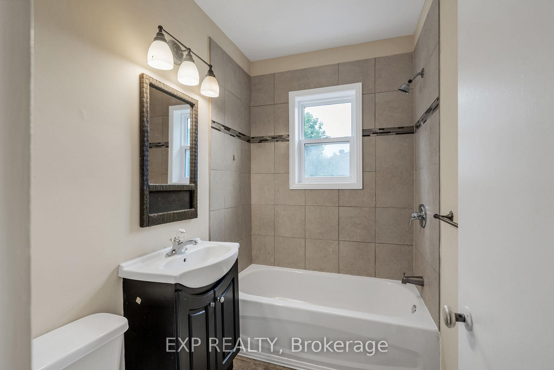Photo 29 of 1301 Easton Avenue, Cornwall — HOMEH