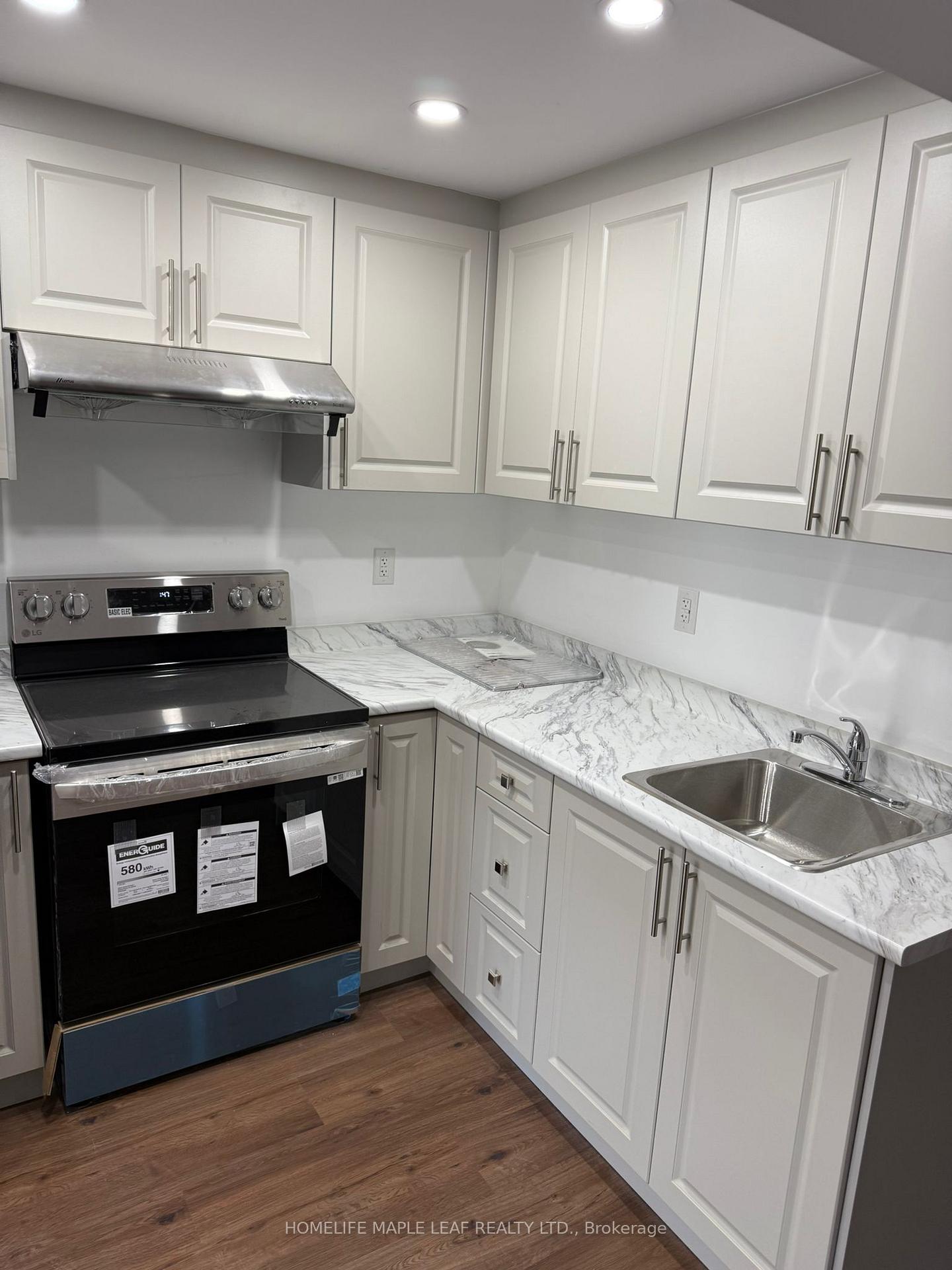 Photo 2 of 51 Angus Drive, Ajax, Central — HOMEH
