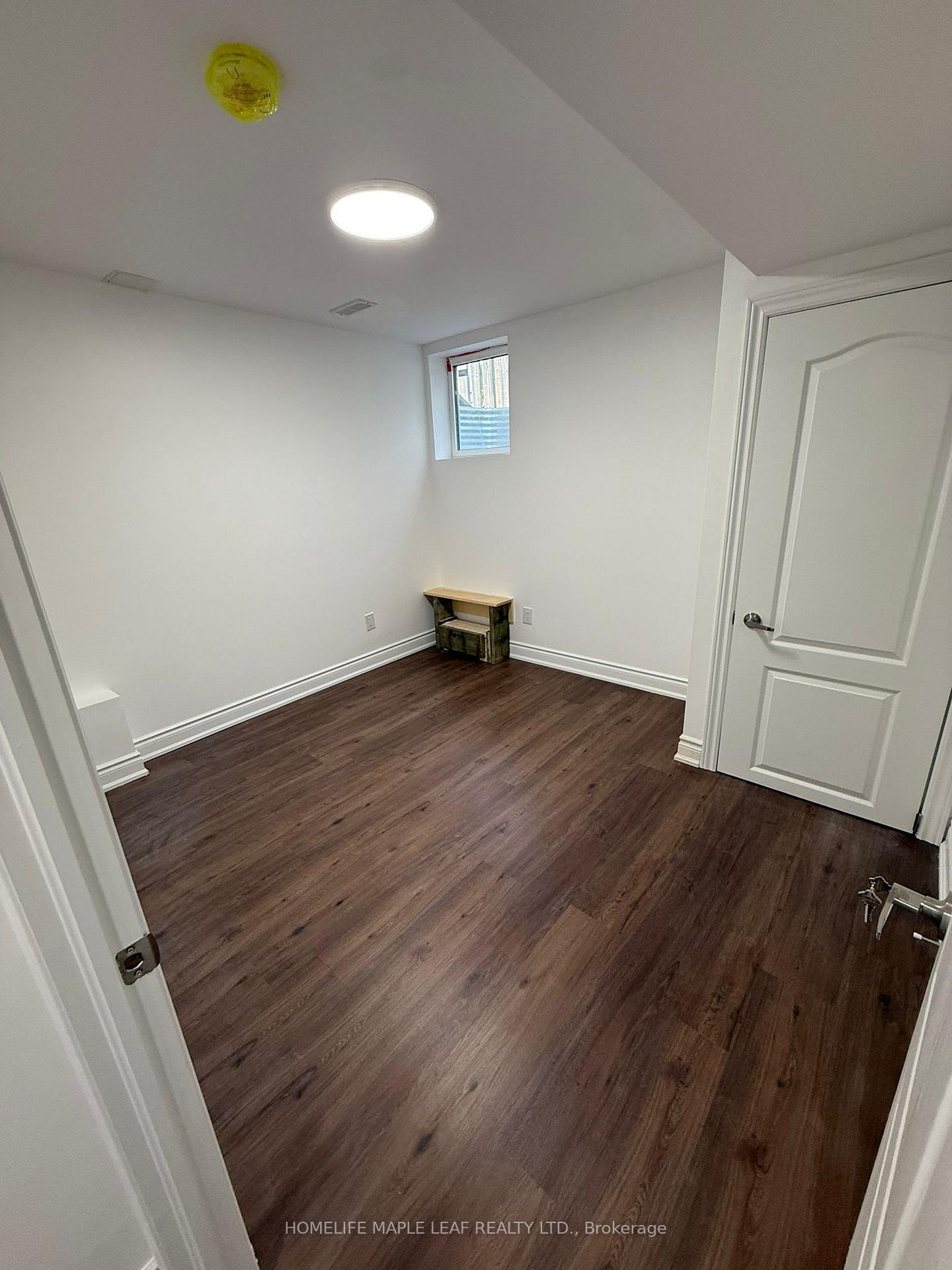 Photo 5 of 51 Angus Drive, Ajax, Central — HOMEH