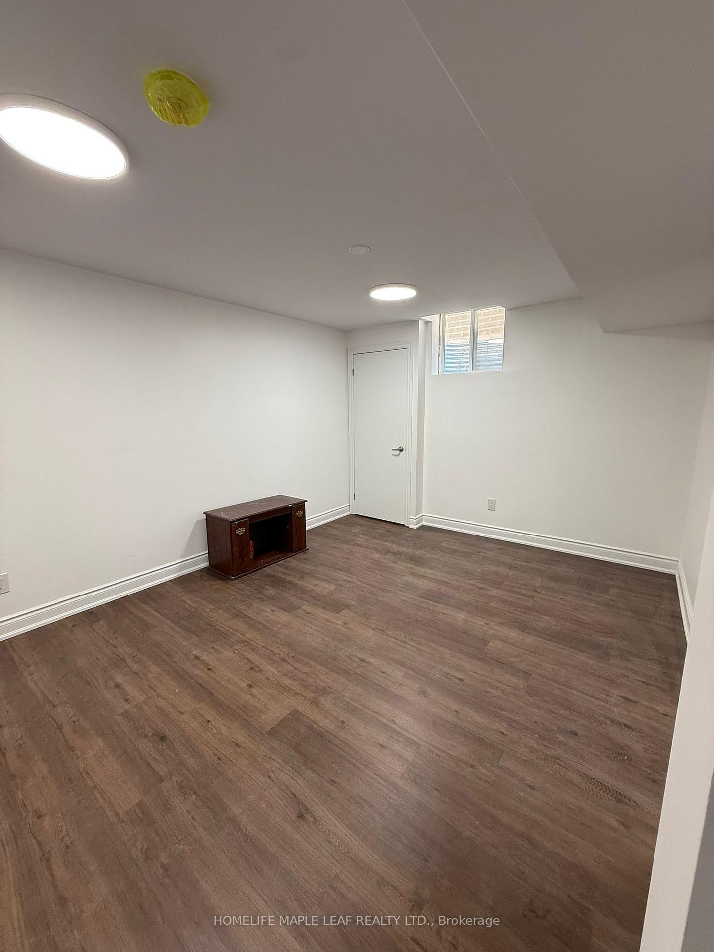 Photo 11 of 51 Angus Drive, Ajax, Central — HOMEH