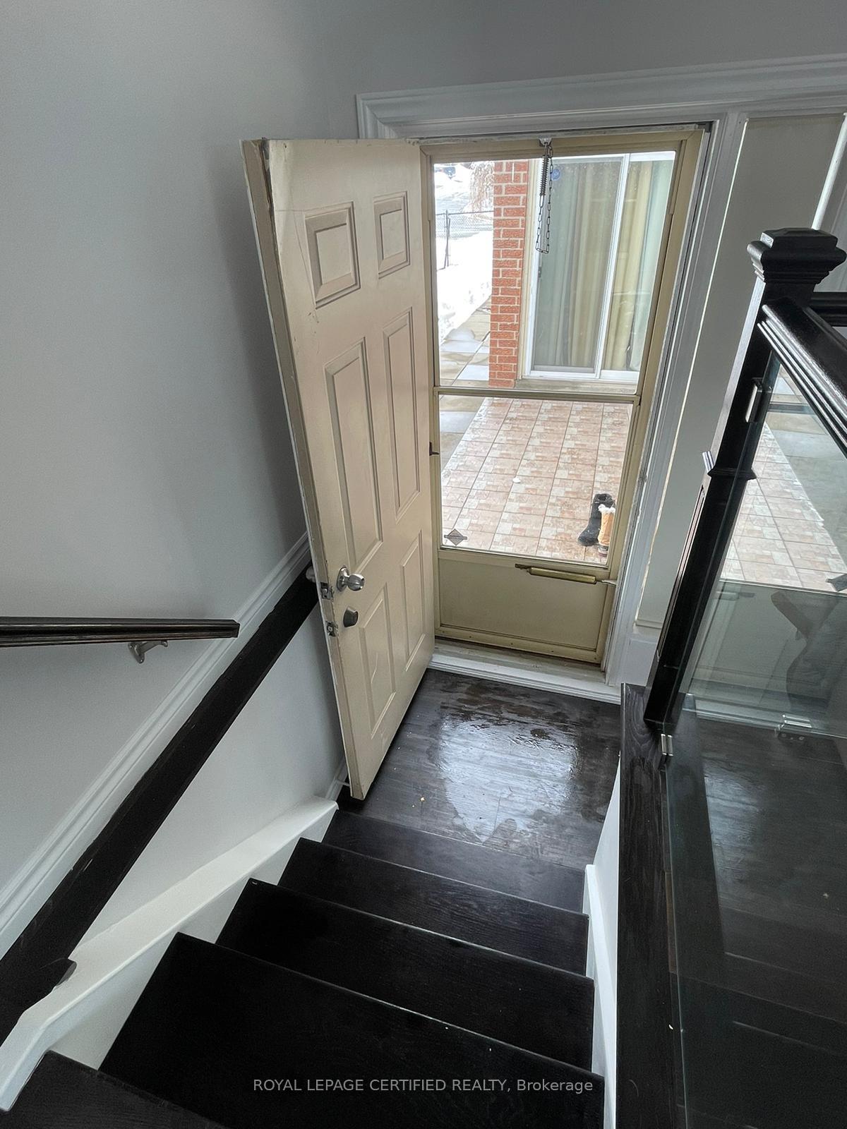 Photo 7 of Unit 2, 43 Trewartha Crescent, Brampton, Heart Lake — HOMEH