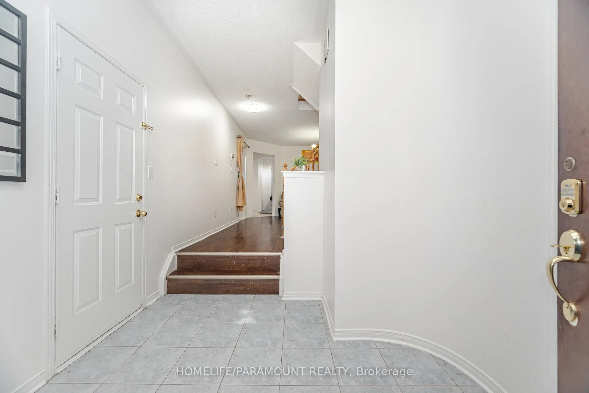 Photo 8 of 15 Vermont Road, Brampton, Fletcher's Meadow — HOMEH