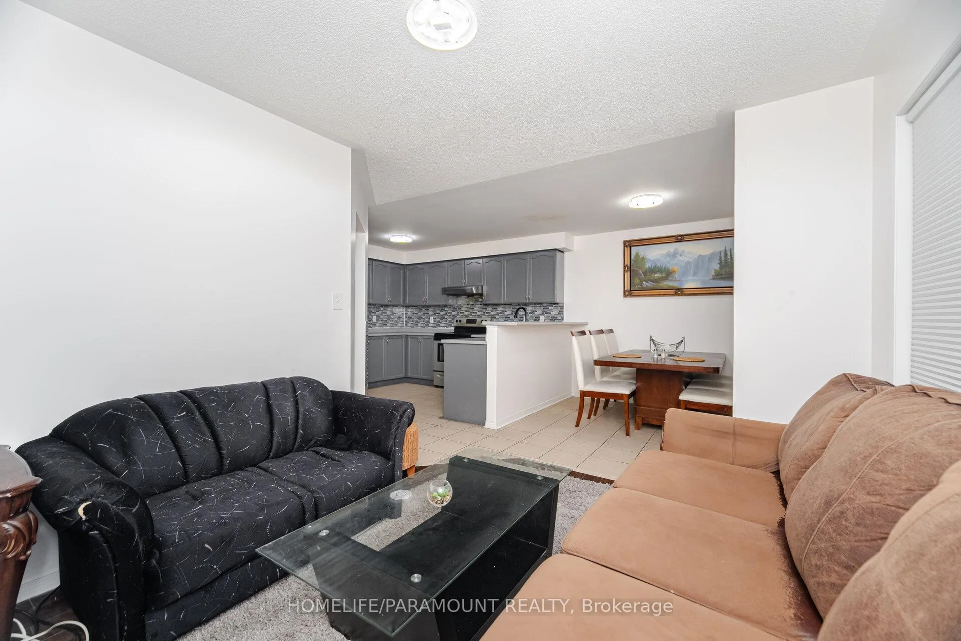 Photo 19 of 15 Vermont Road, Brampton, Fletcher's Meadow — HOMEH
