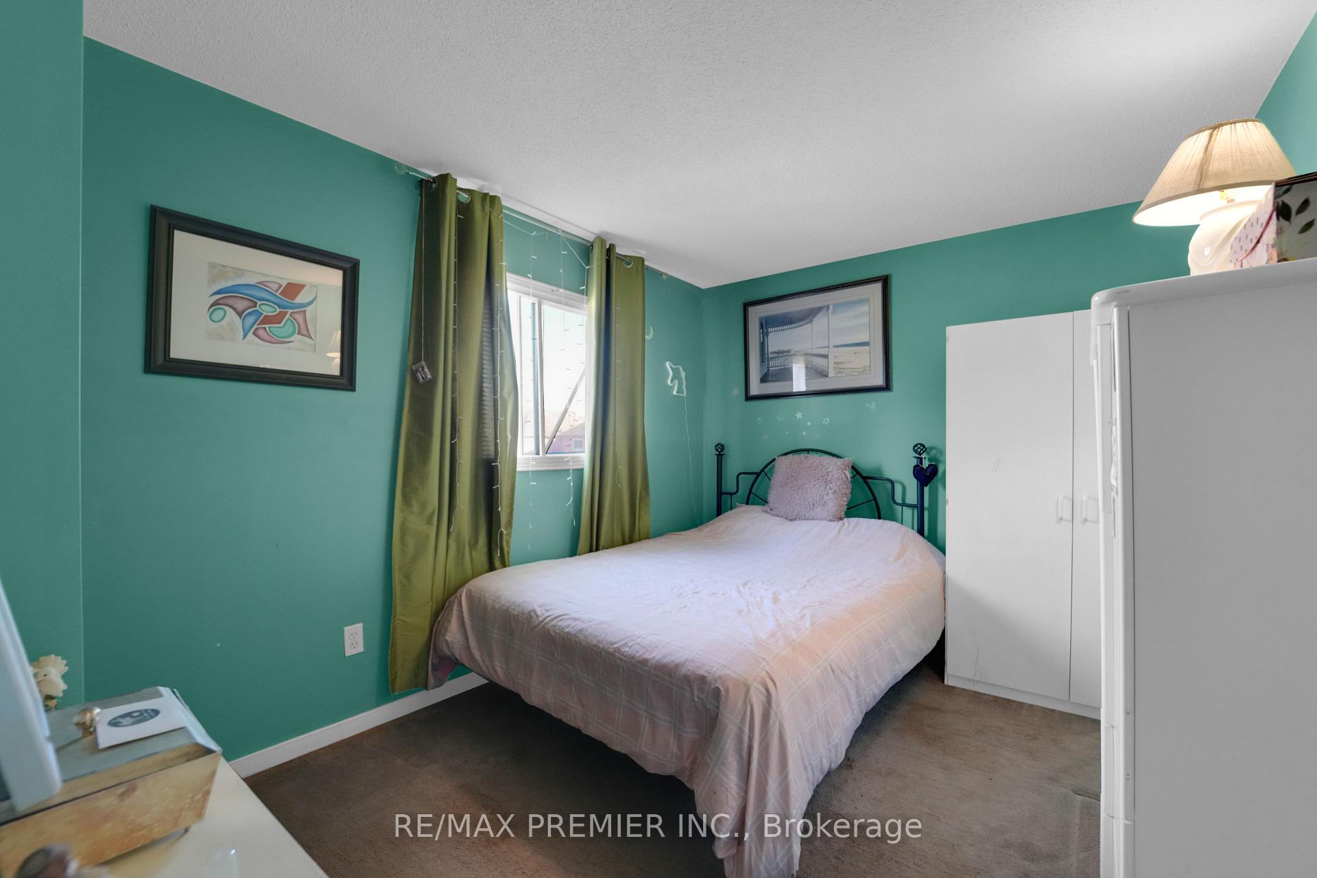Photo 33 of 6 Hearne Crescent, Ajax, Central — HOMEH
