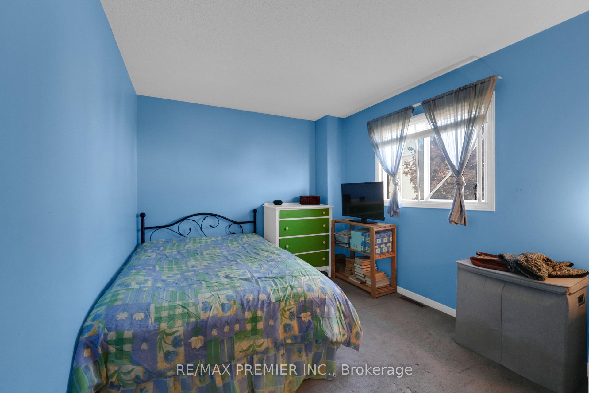 Photo 35 of 6 Hearne Crescent, Ajax, Central — HOMEH