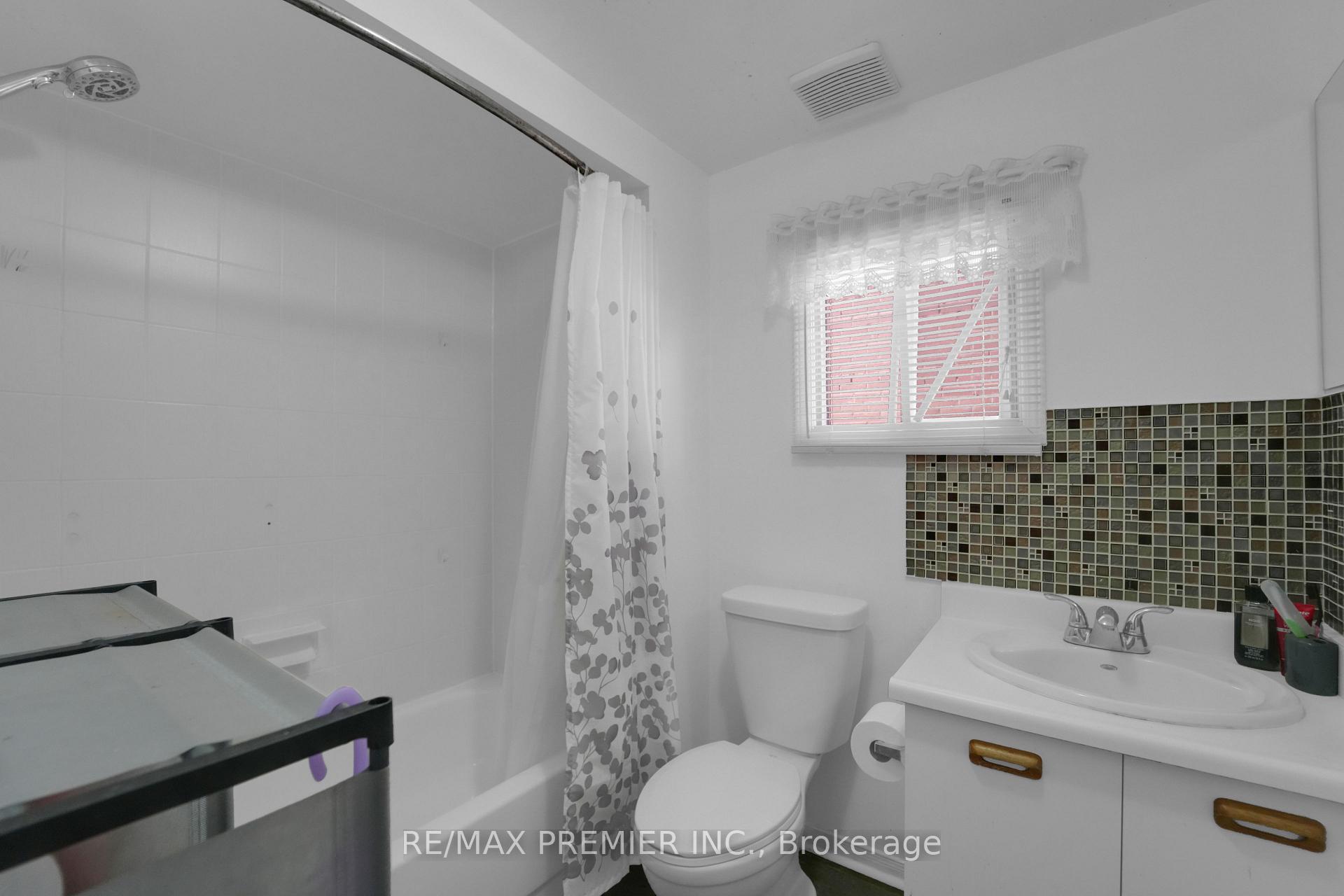 Photo 44 of 6 Hearne Crescent, Ajax, Central — HOMEH