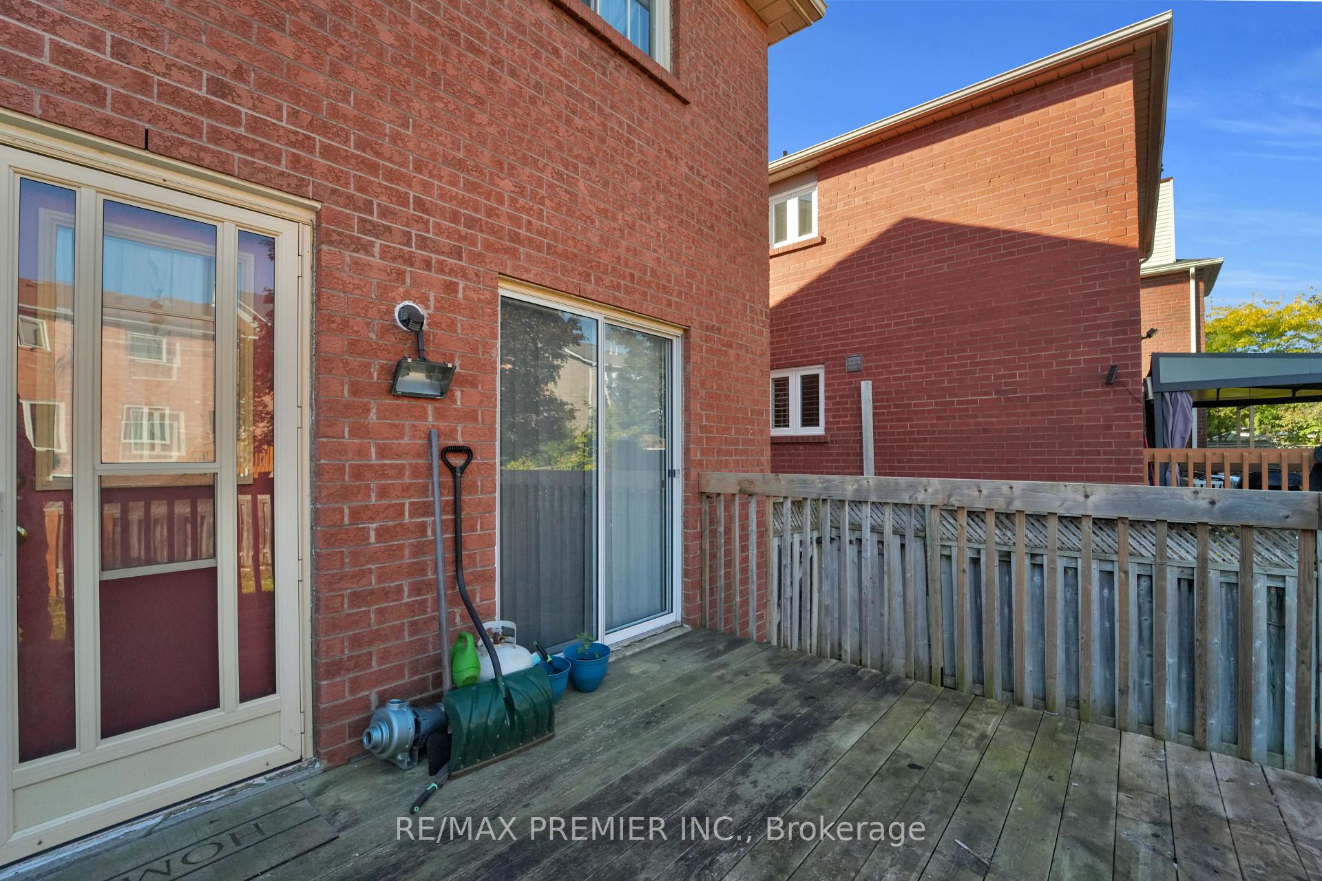 Photo 41 of 6 Hearne Crescent, Ajax, Central — HOMEH